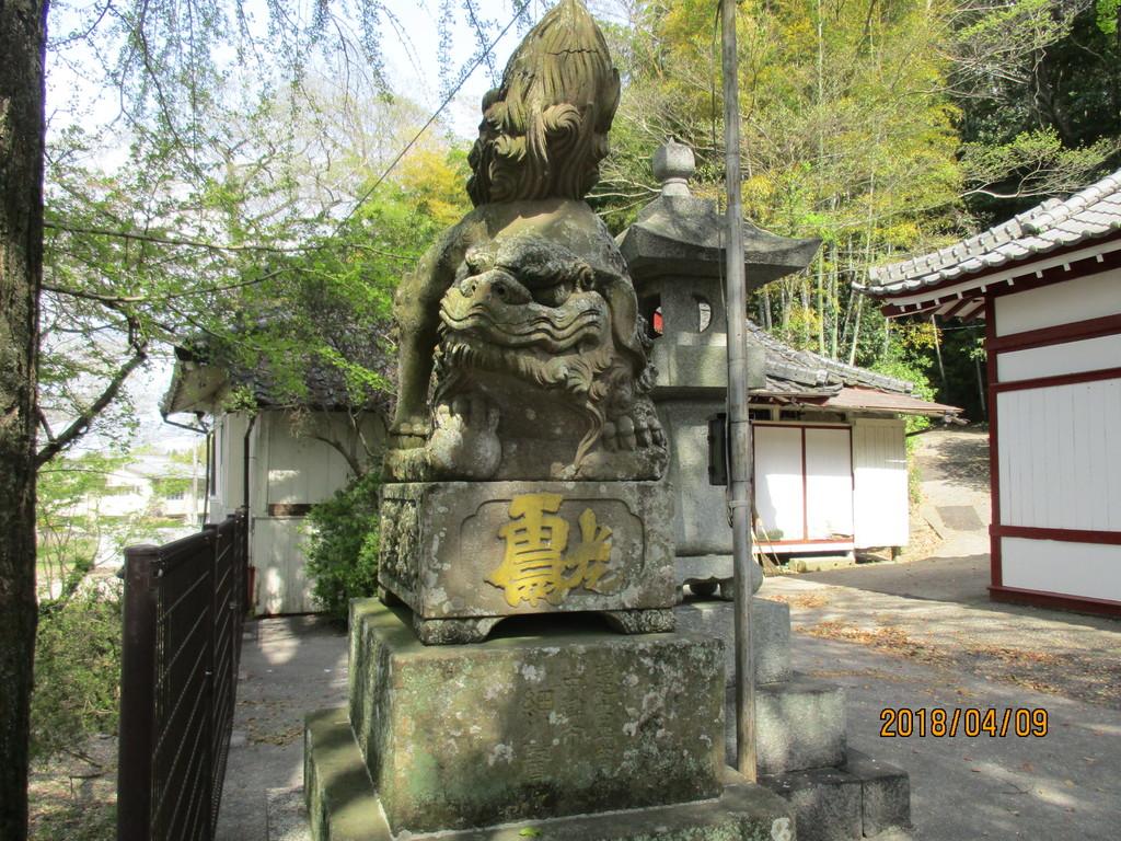 八幡鶴市神社