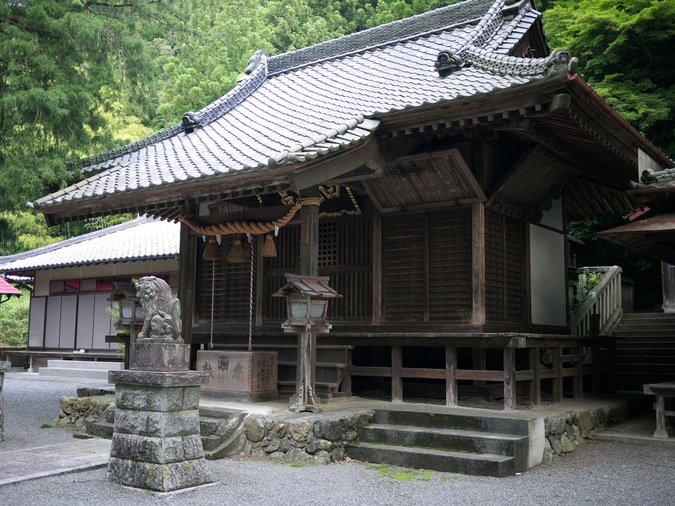 白滝神社