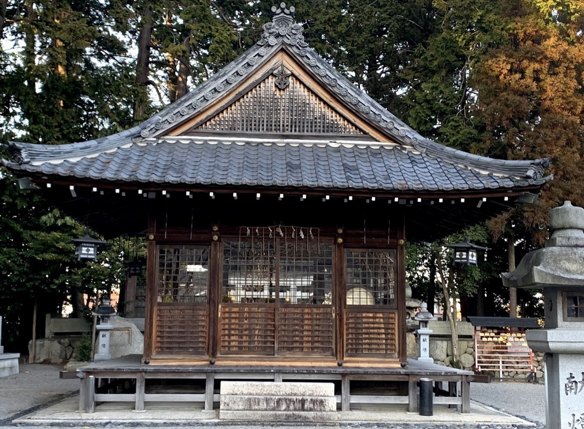 立志神社