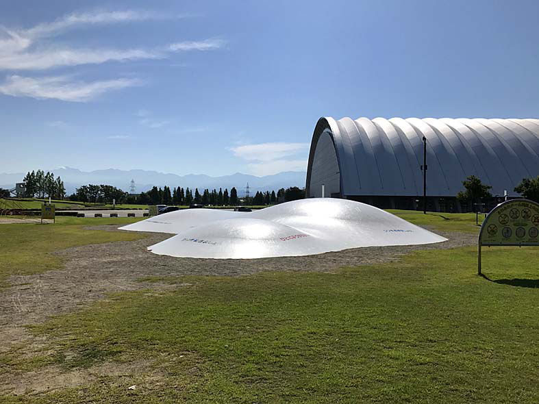 富山県総合運動公園