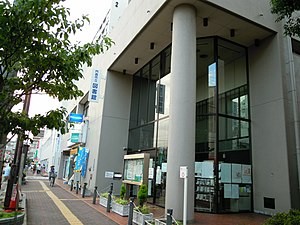 門真市立図書館