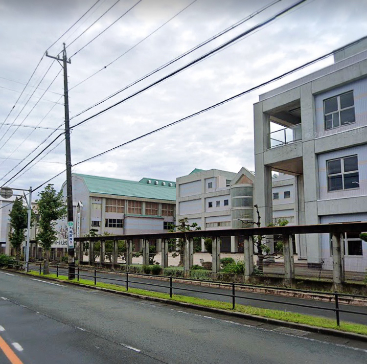 豊川高等学校