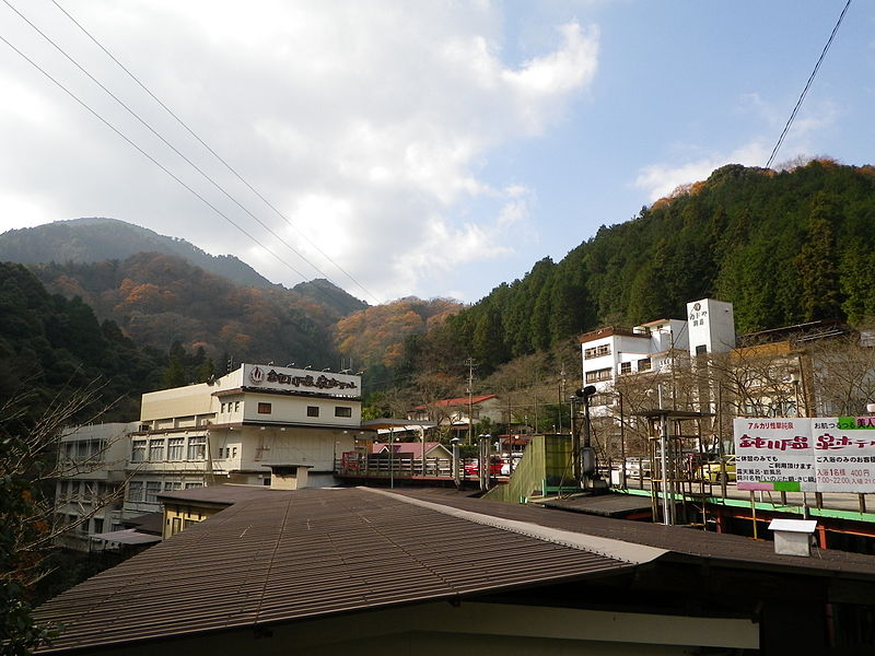 鈍川温泉